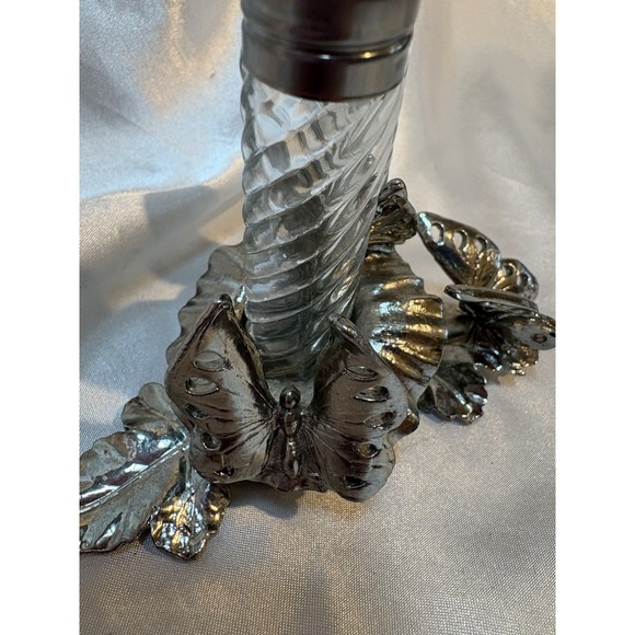 Arthur Court Butterfly Base With Salt and Pepper Shaker Set - Picture 3 of 8